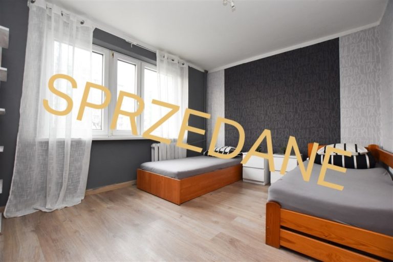 Przestronne mieszkanie przy Stawikach!