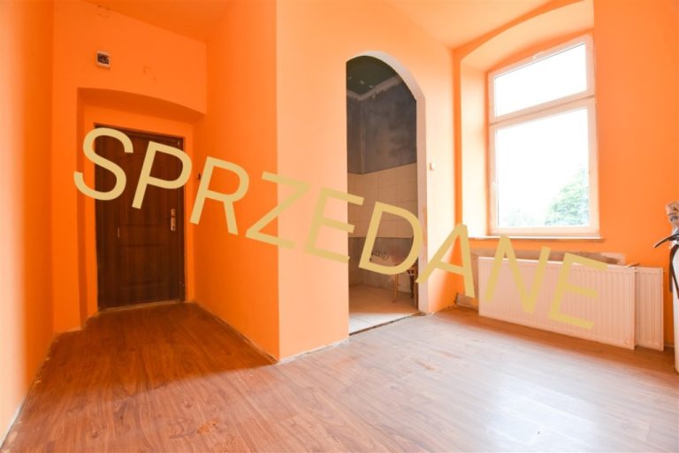 3 pokoje z potencjałem! Wymienione instalacje!