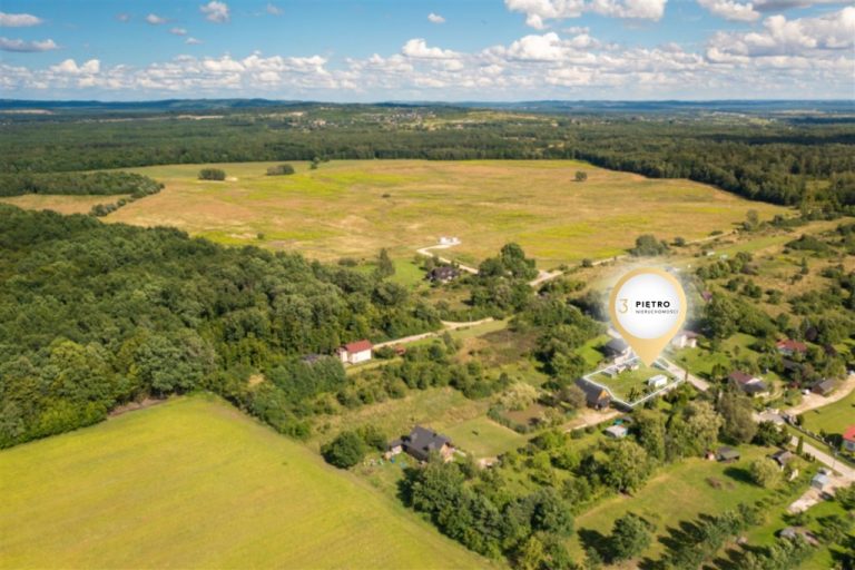 Działka budowlana w urokliwej, zielonej okolicy!