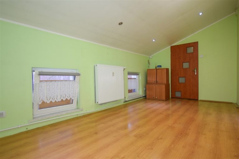 Jednopokojowe mieszkanie na sprzedaż !