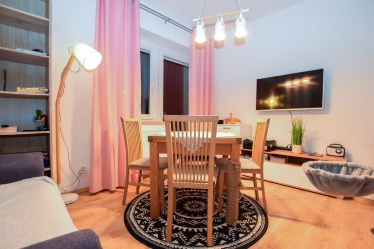 Mieszkanie na sprzedaż – 33 m², 2 pokoje