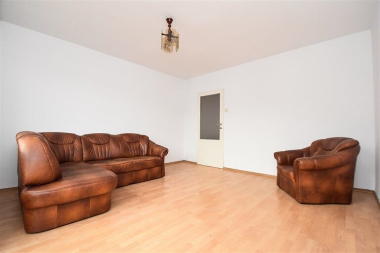 Mieszkanie na sprzedaż – 46 m², 2 pokoje