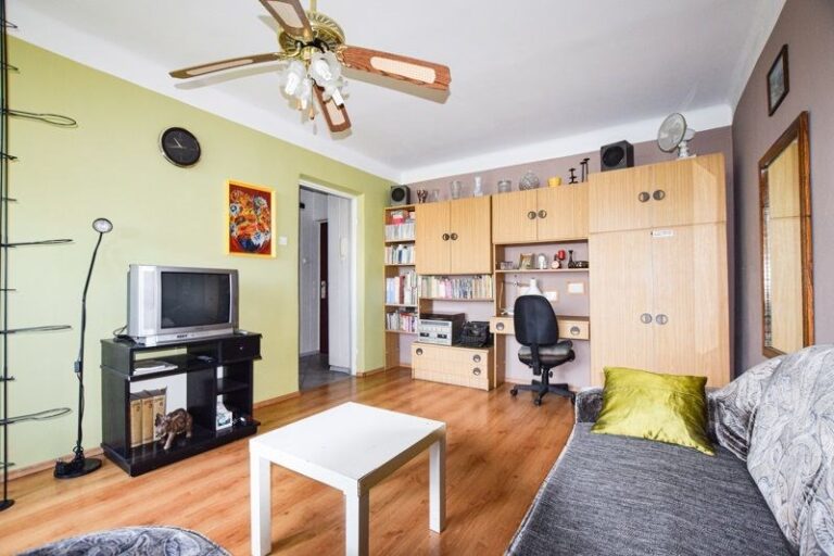 Mieszkanie na sprzedaż – 42.5000 m², 2 pokoje