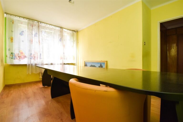 Mieszkanie na sprzedaż – 54 m², 3 pokoje