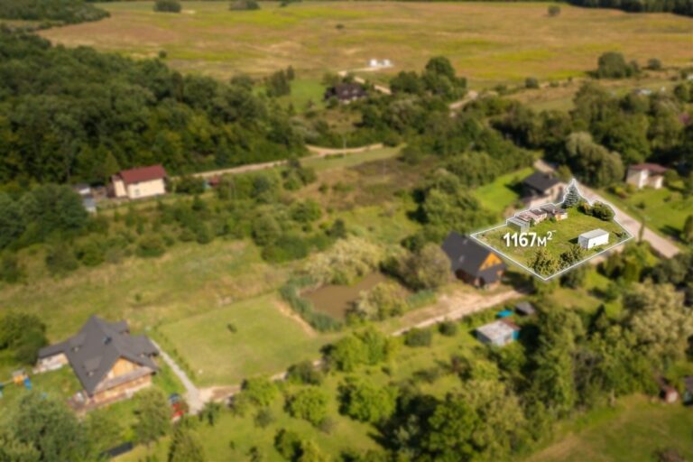 Dzialka na sprzedaż – 1167 m²