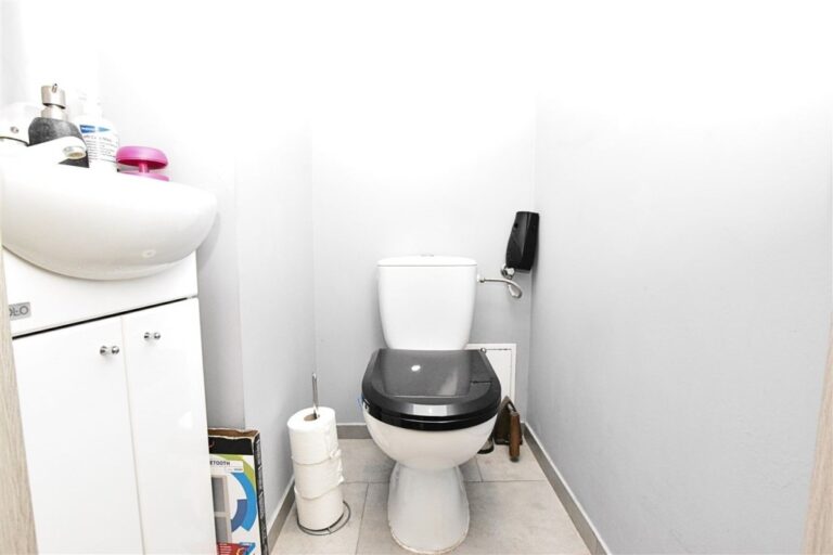 Mieszkanie na sprzedaż – 44 m², 2 pokoje