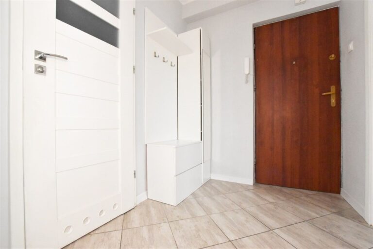 Mieszkanie na sprzedaż – 46 m², 2 pokoje