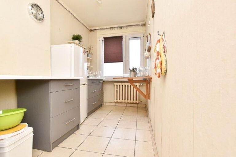 Mieszkanie na sprzedaż – 48 m², 2 pokoje