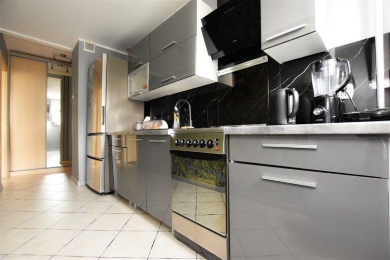 Mieszkanie na sprzedaż – 43 m², 2 pokoje