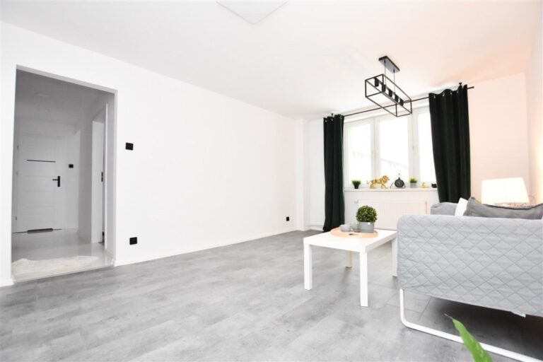 Mieszkanie na sprzedaż – 43.2200 m², 2 pokoje