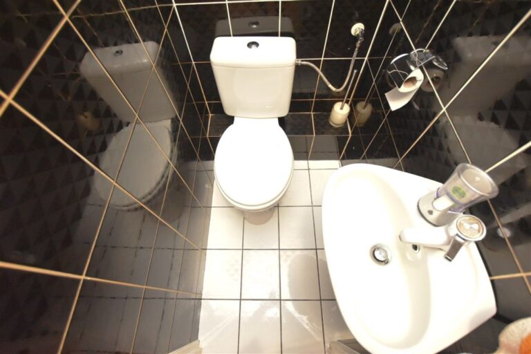 Mieszkanie na sprzedaż – 80 m², 4 pokoje