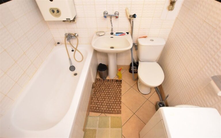 Mieszkanie na sprzedaż – 46.5000 m², 2 pokoje