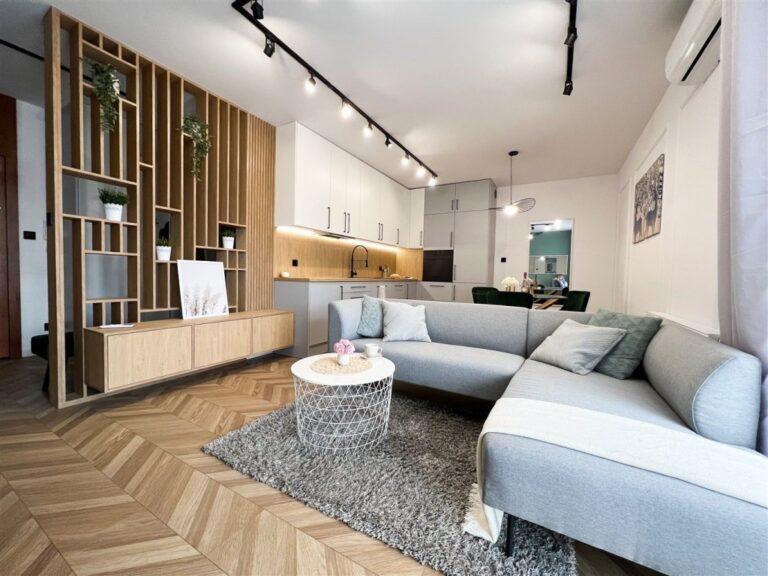 Mieszkanie na sprzedaż – 56 m², 3 pokoje