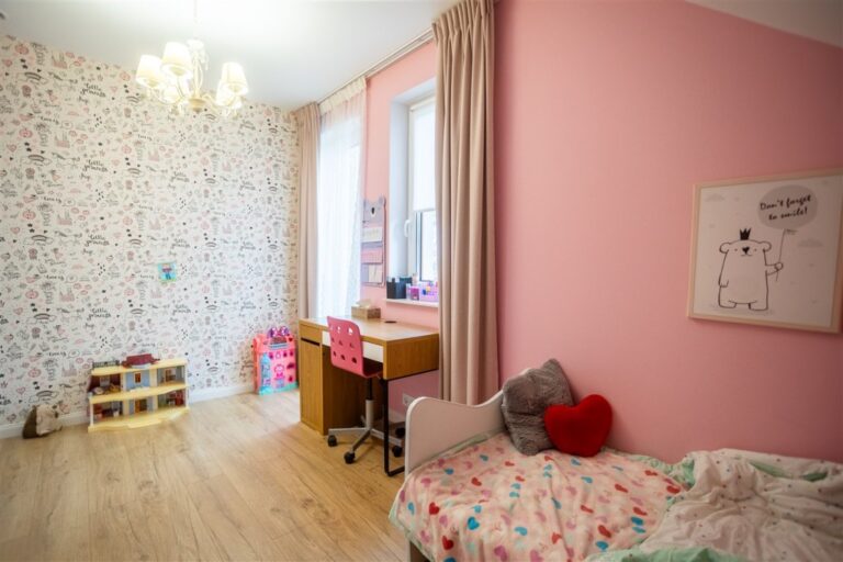 Dom na sprzedaż – 90 m², 4 pokoje