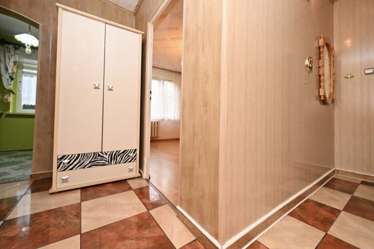 Mieszkanie na sprzedaż – 63 m², 3 pokoje