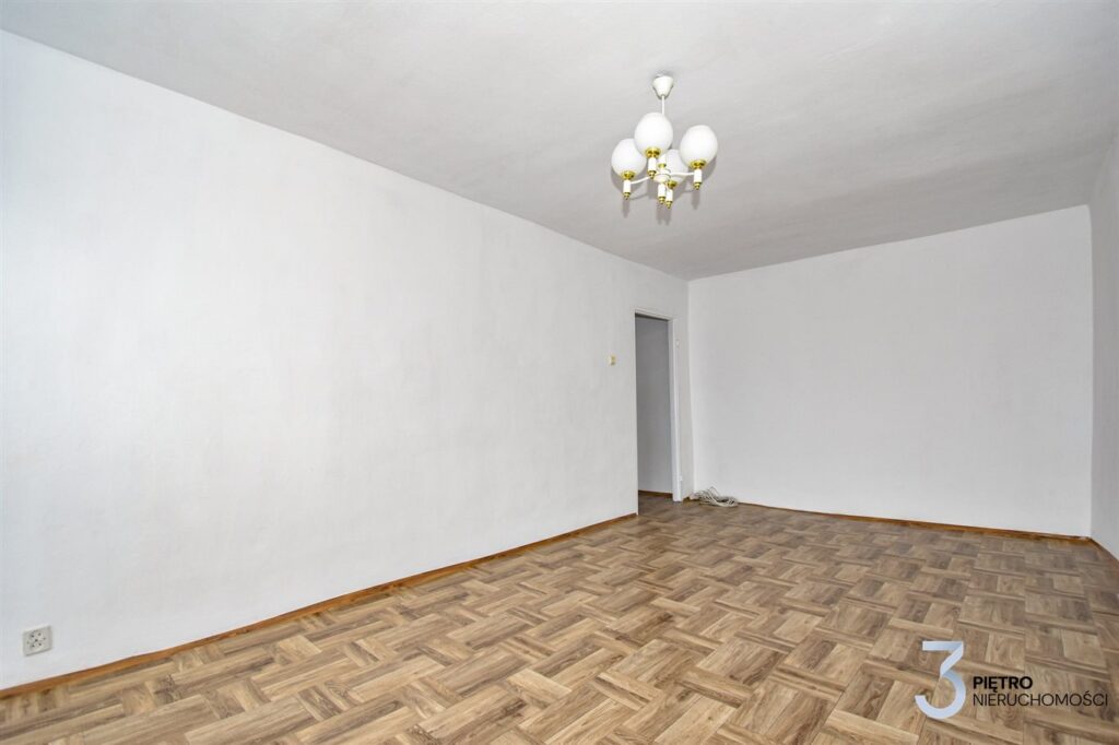 3 pokoje, z dużym potencjałem