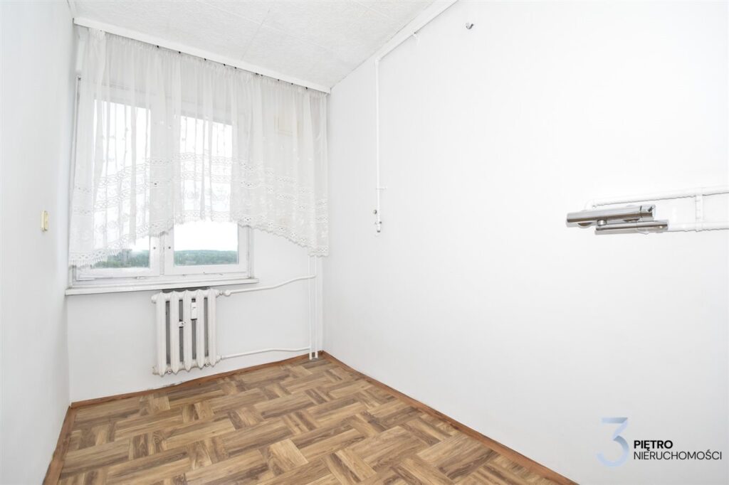 3 pokoje, z dużym potencjałem