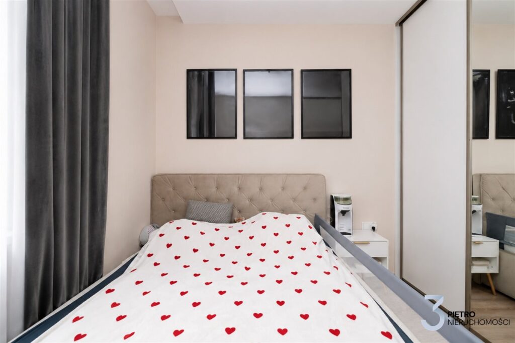APARTAMENT BUGUCICE!KLIMATYCZNE M4!KOMFORT I STYL!