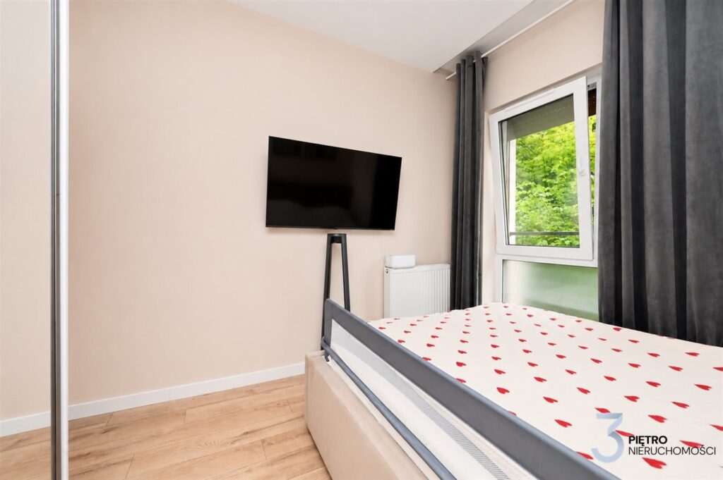 APARTAMENT BUGUCICE!KLIMATYCZNE M4!KOMFORT I STYL!