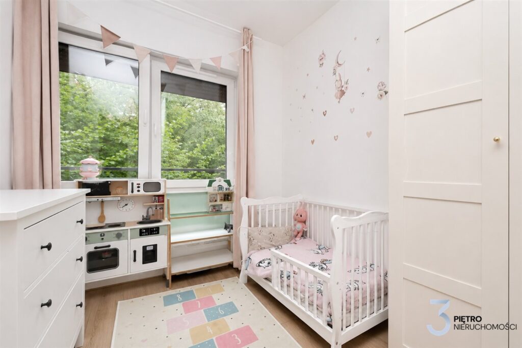 APARTAMENT BUGUCICE!KLIMATYCZNE M4!KOMFORT I STYL!