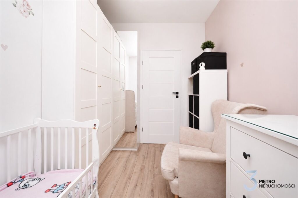 APARTAMENT BUGUCICE!KLIMATYCZNE M4!KOMFORT I STYL!