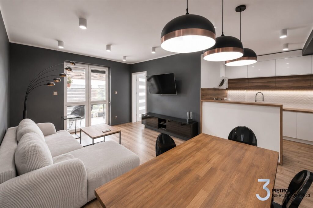 Apartament do wejścia, bardzo dobry stan!